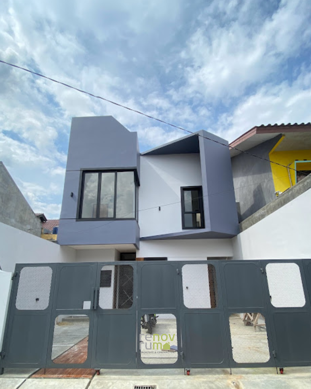 Segini loh Biaya Bangun Rumah Mewah 2 Lantai di Renovruma, Mahal Gak Ya?